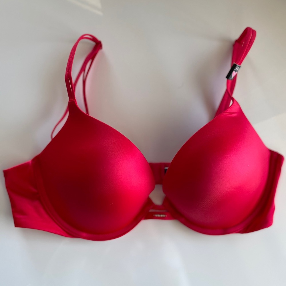 Victoria’s Secret | Red Very Sexy Push-Up Bra 34C
